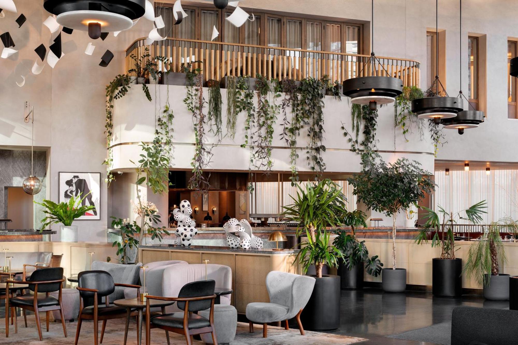 فندق The Stratford, Autograph Collection لندن المظهر الخارجي الصورة The lobby of the hotel
